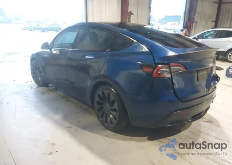 2021 Tesla Model Y Performance Dual Motor All-Wheel Drive z USA, uszkodzony, nr VIN 5YJYGDEF1MF201786